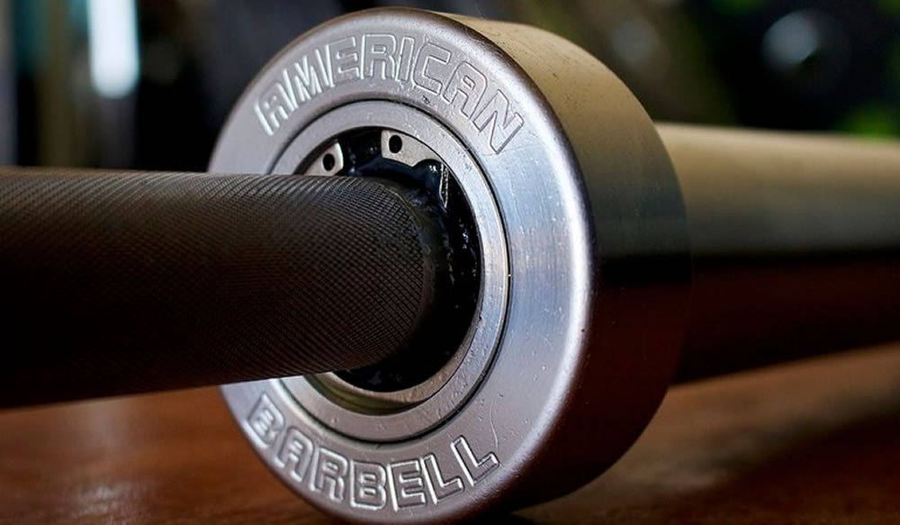 Levytangon laakerointi ja kaulus