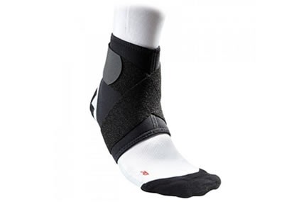 Tarranauhalliset nilkkatuet