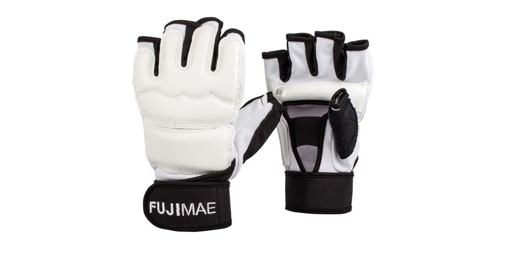 hanskat semikontaktilajeihin